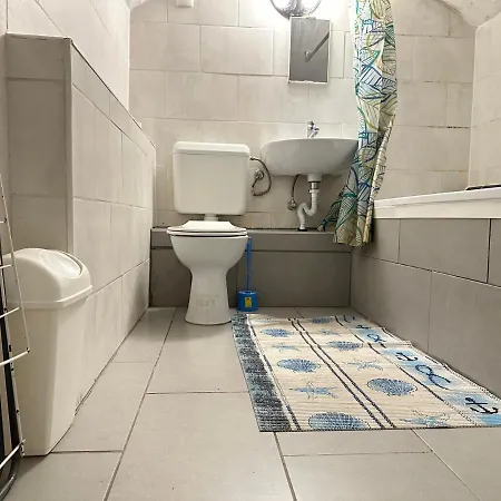 شقة Blaha Metro *